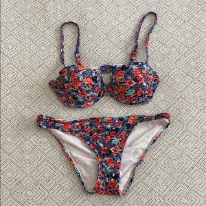 BCBGeneration bikini set